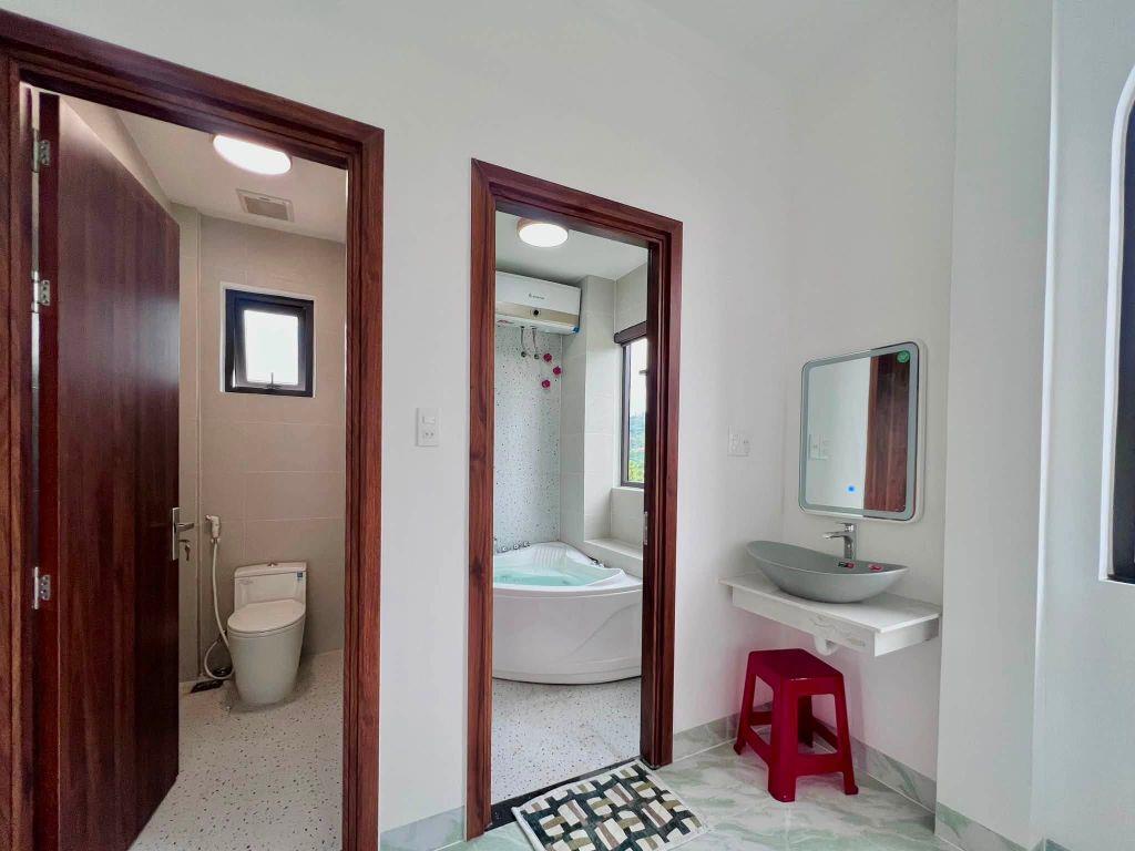 Cần Bán Nhà 140m² Full Thổ Cư Full Nội Thất Trung Tâm Đông Thanh Gần Đà Lạt