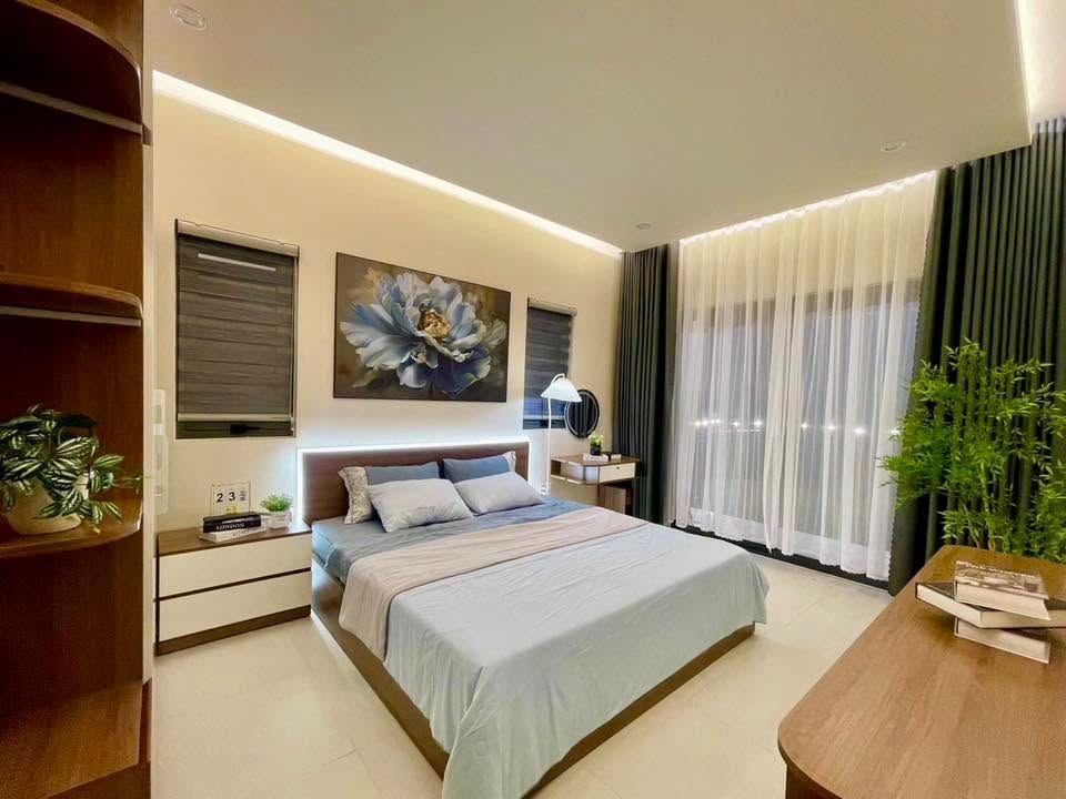 Cần Bán Nhà 203m² Sổ Hồng Riêng, 2 Phòng Ngủ, Không Gian Xanh Gần Đà Lạt