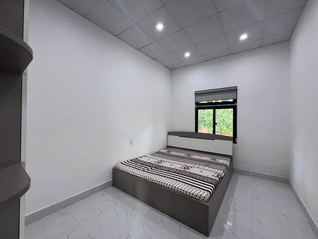 Cần Bán Nhà Đất 987m² Có Sẵn Nhà Cấp 4, Giáp Đồi Thông, Giá 4,7 Tỷ