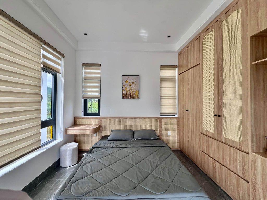 Cần Bán Biệt Thự Sân Vườn 416m², 3 Phòng Ngủ, Không Gian Sống Xanh