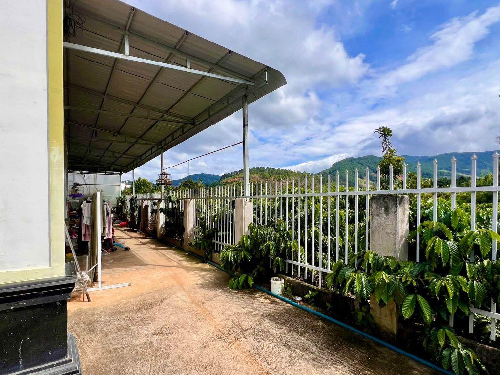 Cần Bán Nhà Vườn 1.140m², 200m² Đất Ở, Sân Rộng, Vườn Có Nguồn Thu