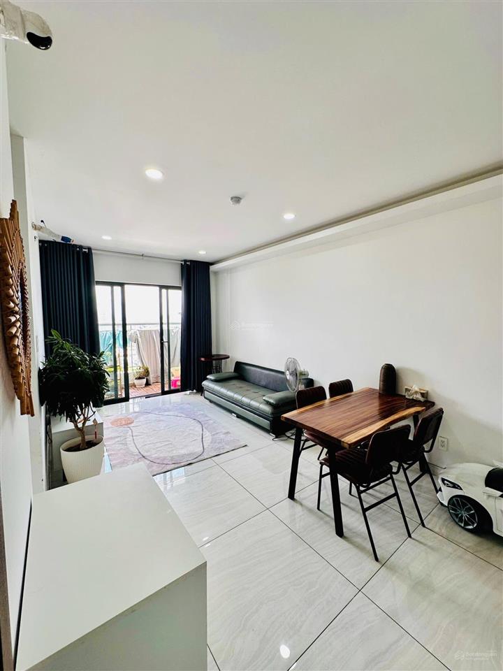 Bán cc tại ctl tower, 3,53 tỷ, 61 m2, 2pn, 2wc, nội thất cơ bản