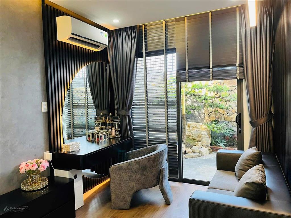Bán nhà đường tô hoài khu nam hòa xuân, 3 pn 4wc full nội thất