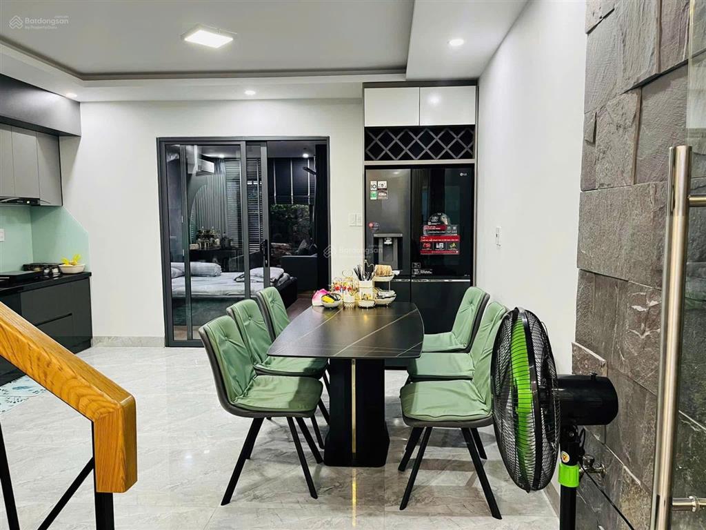Bán nhà đường tô hoài khu nam hòa xuân, 3 pn 4wc full nội thất