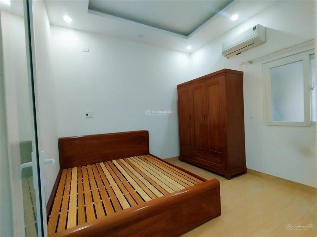 Cho thuê nhà mặt tiền phan đăng lưu, 7pn, 7wc ngang 5.5m