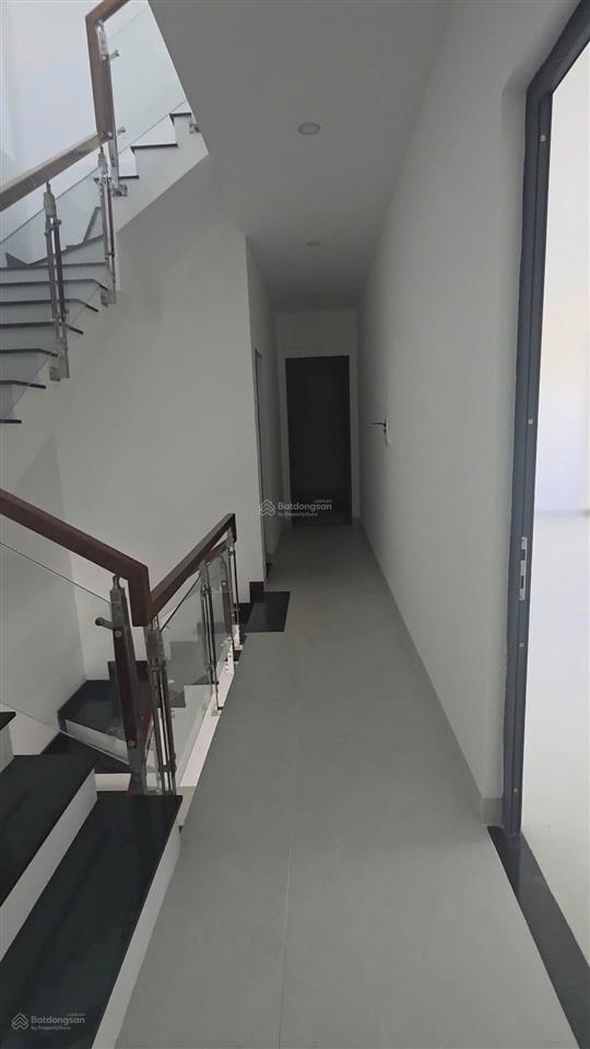 Bán nhà 2 mặt tiền bùi trang chước, hòa xuân, đà nẵng, dt 178m², vị trí đắc địa, giá cực tốt.