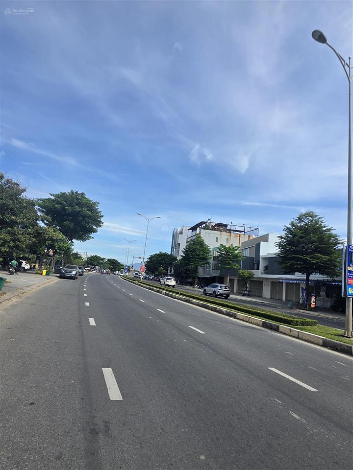 Cho thuê đất 75 võ chí công, hòa xuân, 270m2 ngang 15m