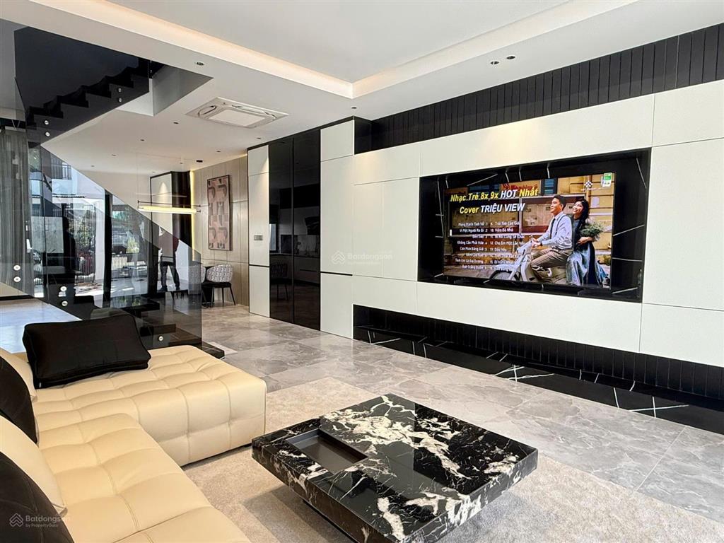 Bán nhà 3 tầng xây mới full nội thất cao cấp, gói 7 mỹ gia  an khánh