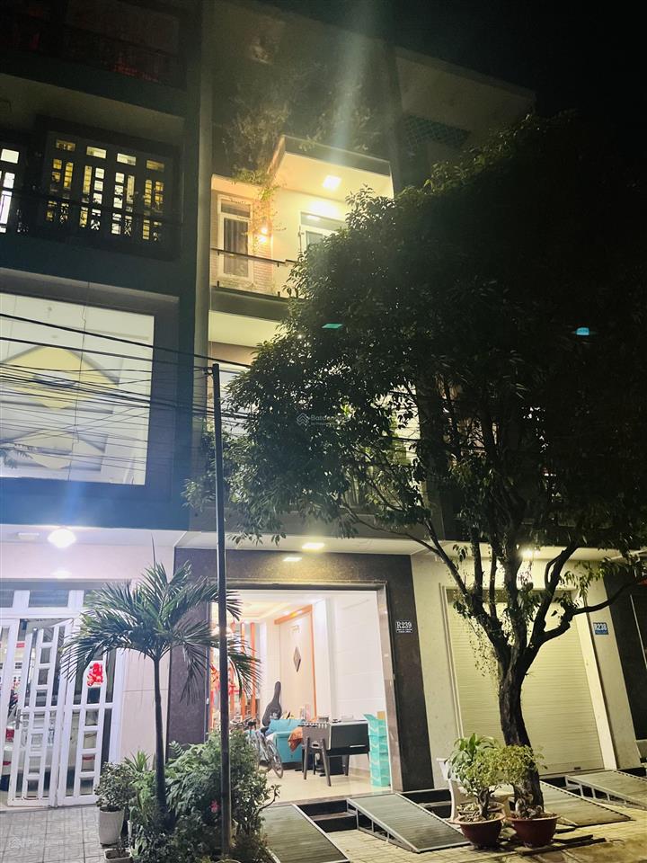 Chính chủ bán nhà phố trung tâm biên hòa full nội thất  giá 8,5 tỷ