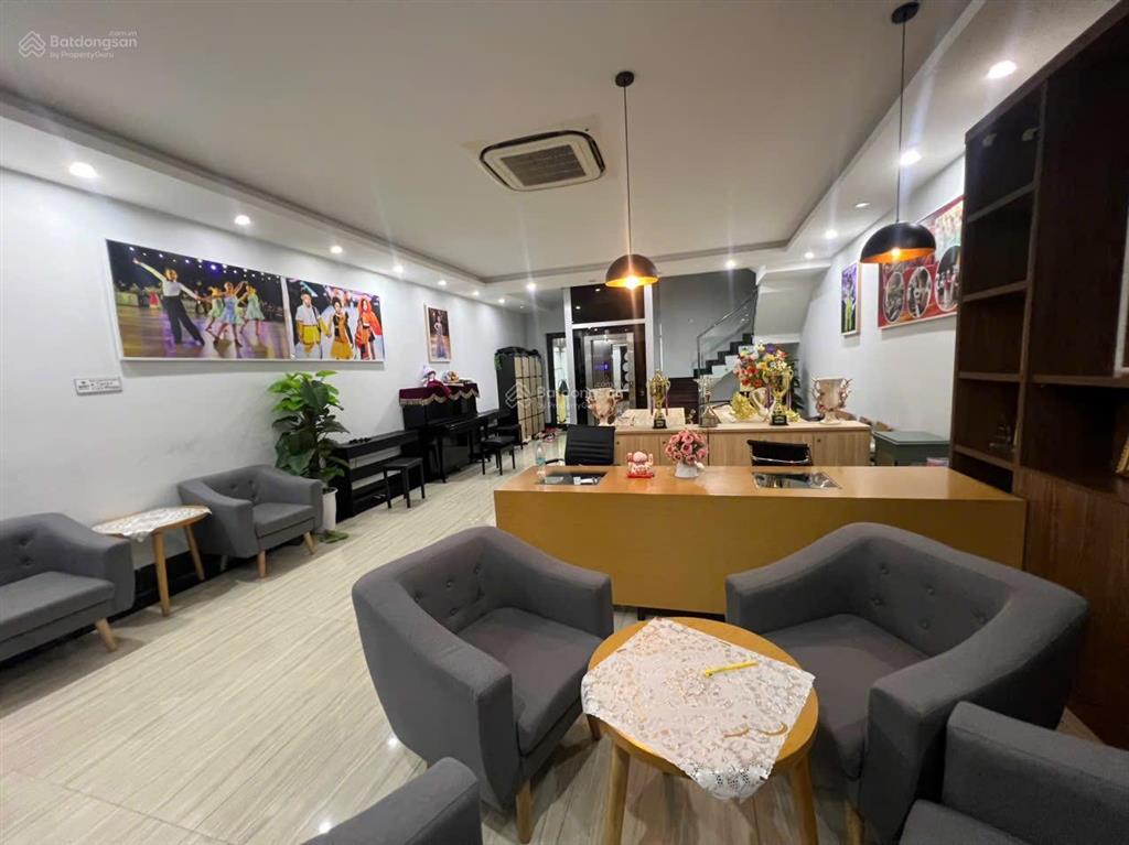 Chuyển đổi nơi sống, cần bán gấp căn vinhomes hạ long chỉ 14 tỷ giá hời khu