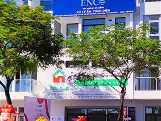 20 tỷ 600 triệu cho một căn shophouse có thang máy giữa trung tâm hoàng thị loan đắt hay là hời