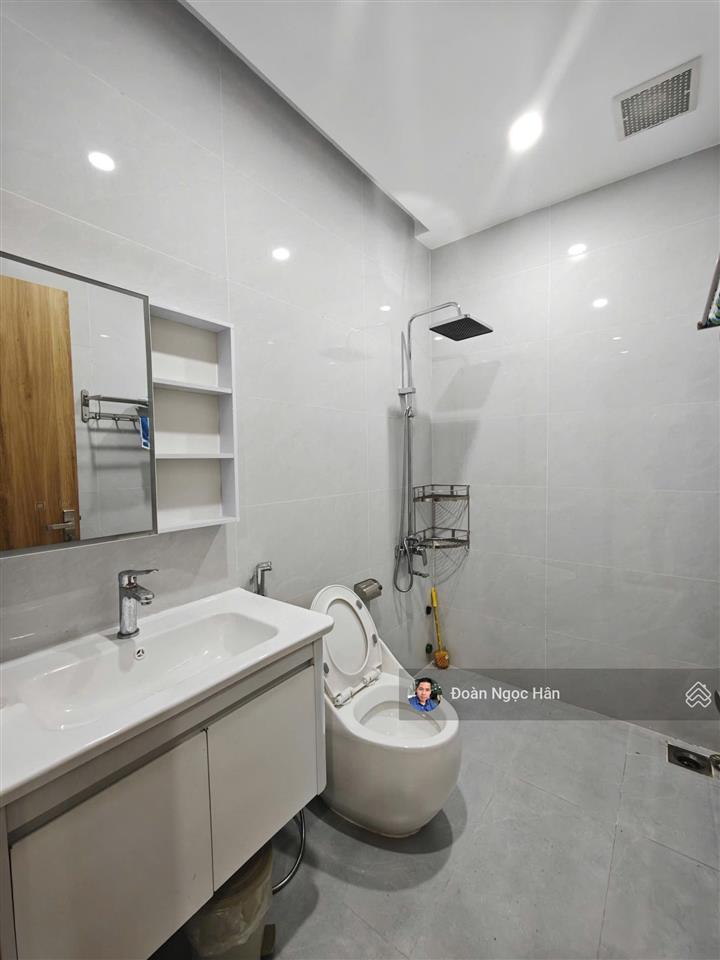 Nhà đẹp golden hills cắt lỗ bán nhanh, quý ac xem alo hân ngay nhé