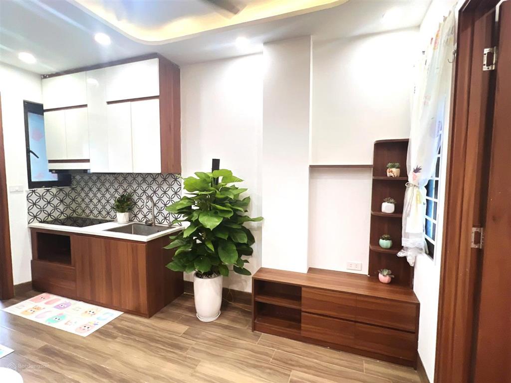 Ccmn 2 ngủ 50m²  phố hoàng mai  hai bà trưng  khu dân cư đông đúc, tiện ích đầy đủ