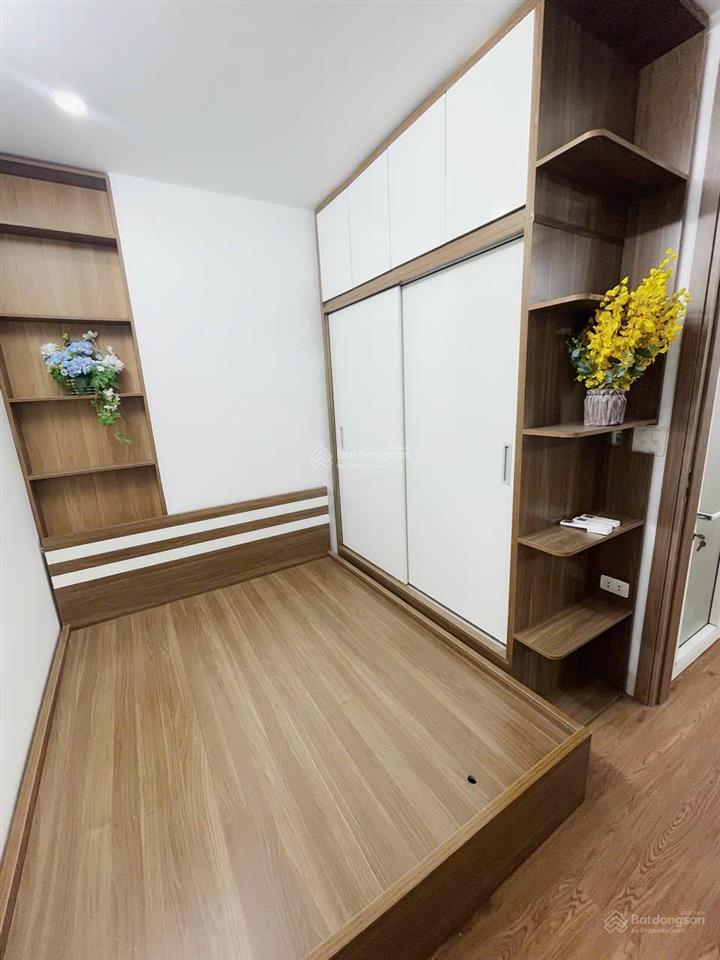 Ccmn vũ tông phan  thanh xuân dt 52m2 2 ngủ oto đỗ cửa giá 1.75 tỷ
