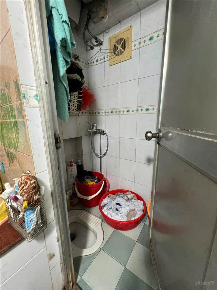 750 triệu tập thể nguyễn công trứ  hai bà trưng 50m2 x 2 ngủ  1 wc khép kín