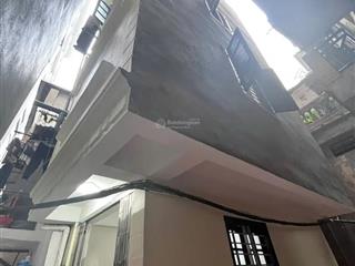 Sổ đỏ riêng  sang tên nhanh giá 2.2 tỷ. phố khâm thiên  đống đa. + thiết kế 4
