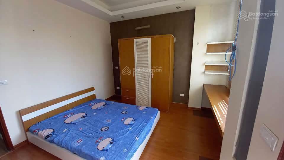 Xuân thủy  cầu giấy (đường láng) cạnh đh ngoại thương  giao thông vận tải  thang máy