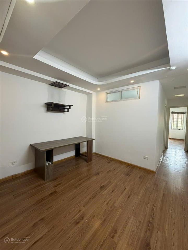 Bán căn hộ chung cư đối diện ga láng, toà nhà ô tô tải đỗ cửa ngay gần vincom mega mall royal city