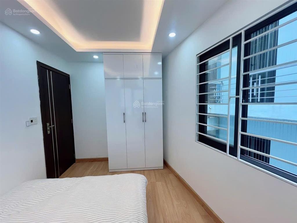 Bán chung cư mini hồ tùng mậu  cầu giấy 52m, 2pn, 1vs, ban công rộng full nội thất giá 2,05 tỷ