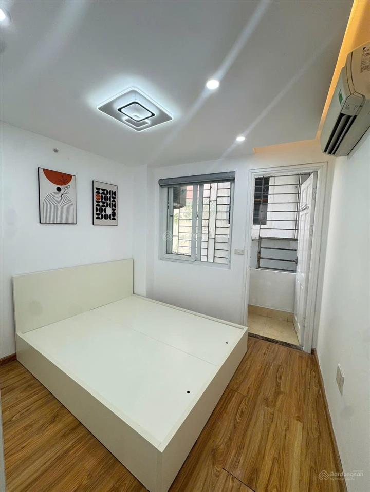 Chính chủ nhờ bán căn hộ chung cư rộng đẹp, ngay gần chợ ngọc hà  lăng chủ tịch  trần phú