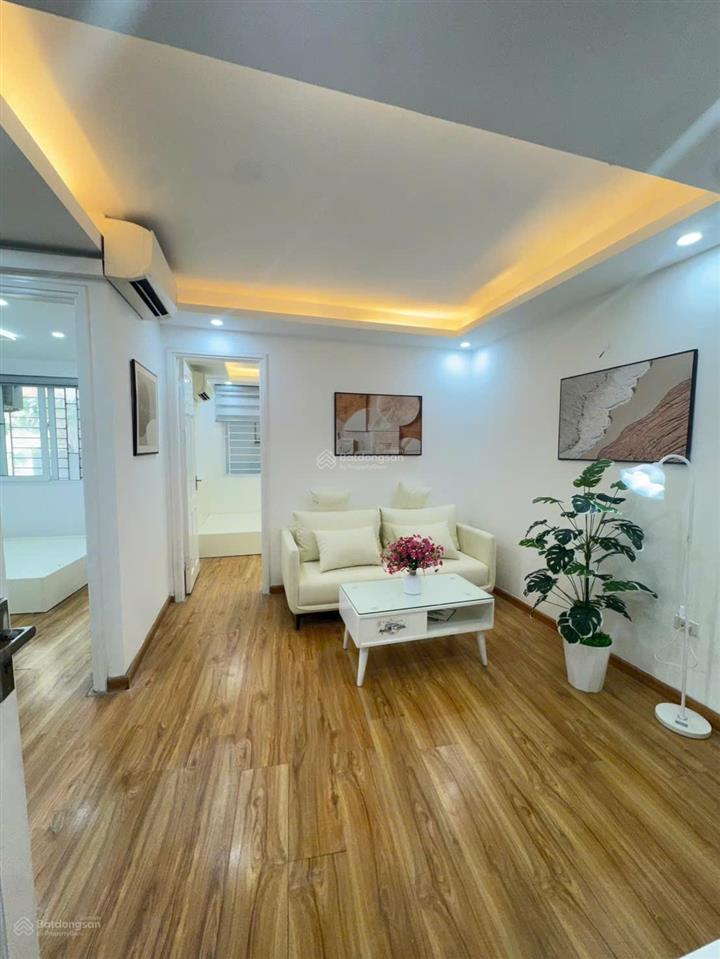 Chính chủ nhờ bán căn hộ chung cư rộng đẹp, ngay gần chợ ngọc hà  lăng chủ tịch  trần phú