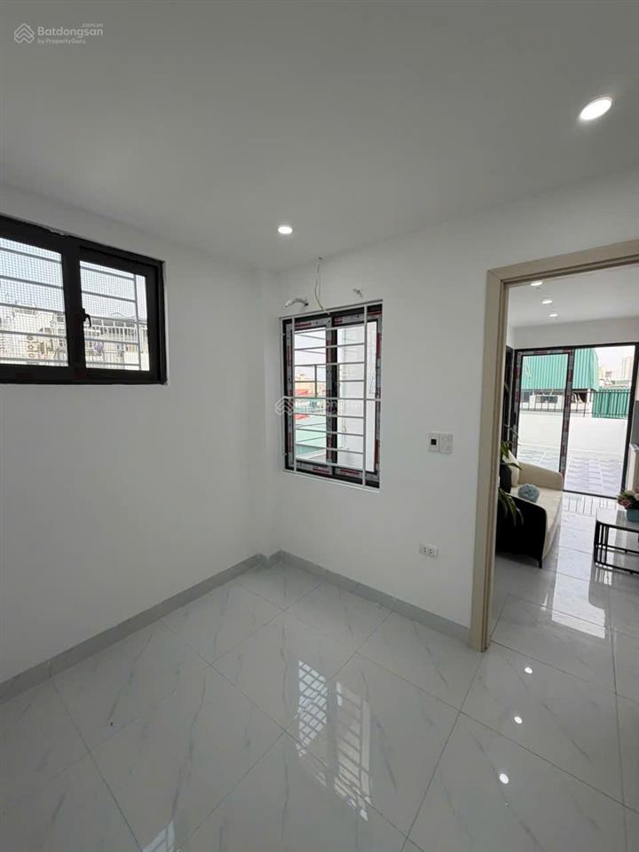 Giá 1 tỷ hơn  căn penthouse 50m  phố trần khát chân  tòa mới tinh  gần trường bách  kinh  xây