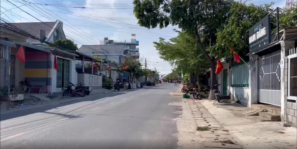 Bán 261m2 đất mặt tiền đường hồ xuân hương  mũi né, phan thiết, cách biển chỉ 600m