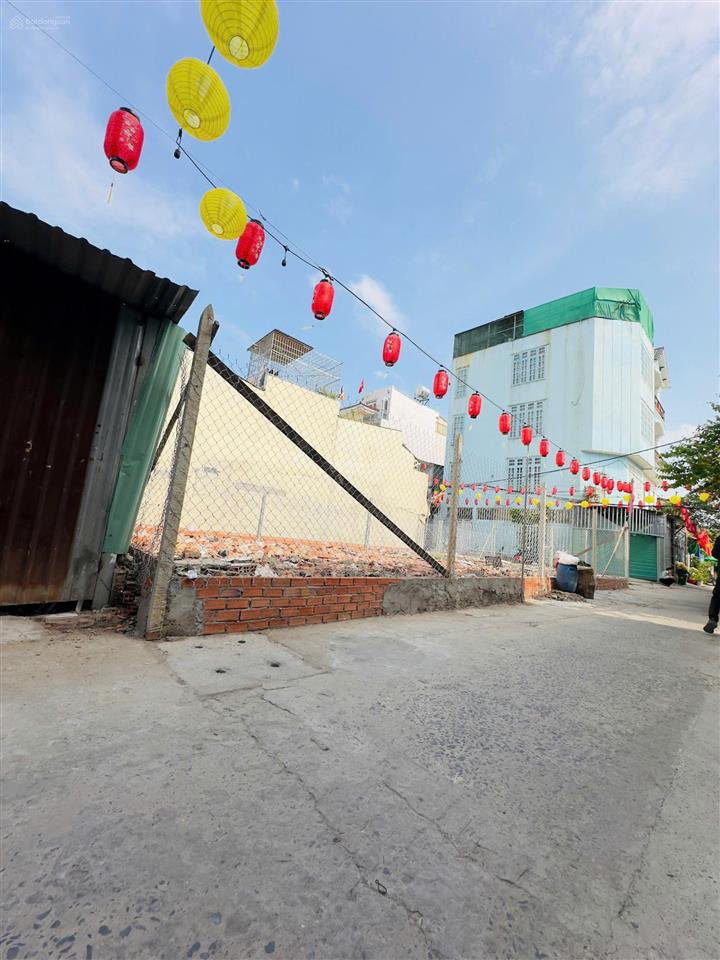 Giảm 300tr bán gấp lô đất 69m2 kbs hiệp bình chánh, hxh, giá 6tỷ1 tl