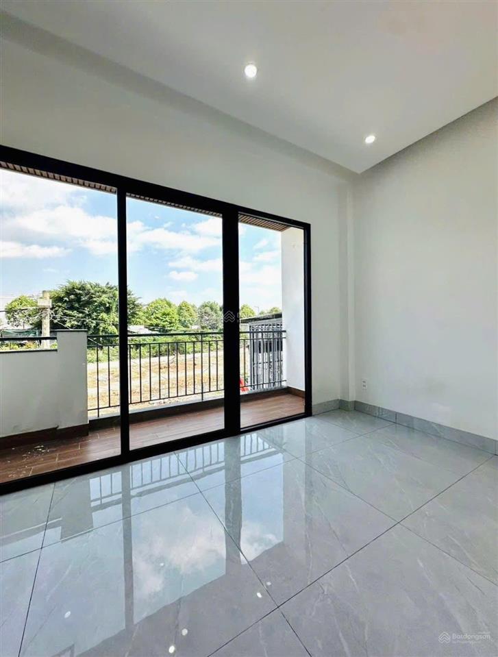 Bán nhà 2 tầng 64m2 ngay chợ đ. số 16, p. linh đông, hẻm 6m giá 5tỷ3 (bớt lộc)