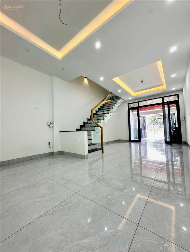 Bán nhà 2 tầng 64m2 ngay chợ đ. số 16, p. linh đông, hẻm 6m giá 5tỷ3 (bớt lộc)