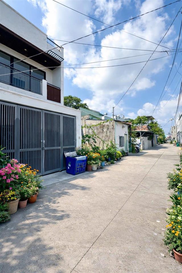 Bán nhà 2 tầng 64m2 ngay chợ đ. số 16, p. linh đông, hẻm 6m giá 5tỷ3 (bớt lộc)