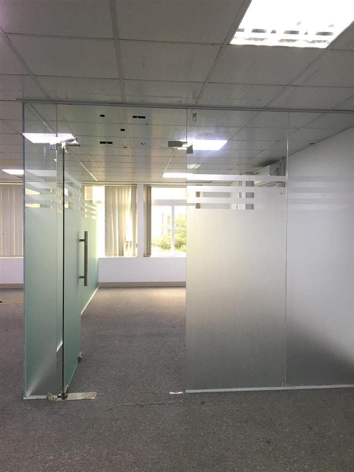 Cho thuê văn phòng nguyễn thị định 60m2, giá sốc 12,5tr.  0966 772 ***