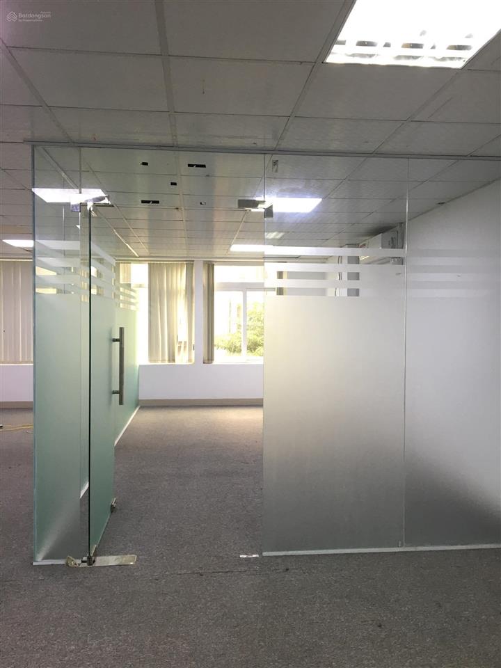 Cho thuê văn phòng thiên hiền 90m2 giá chỉ 16tr.  0966 772 ***
