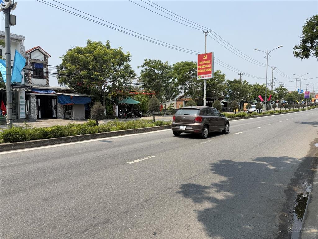 Hàng ngộp bank bán nhanh không giữ lâu trục hôị an  đà nẫng diện tích lớn giá rẻ mua là lời