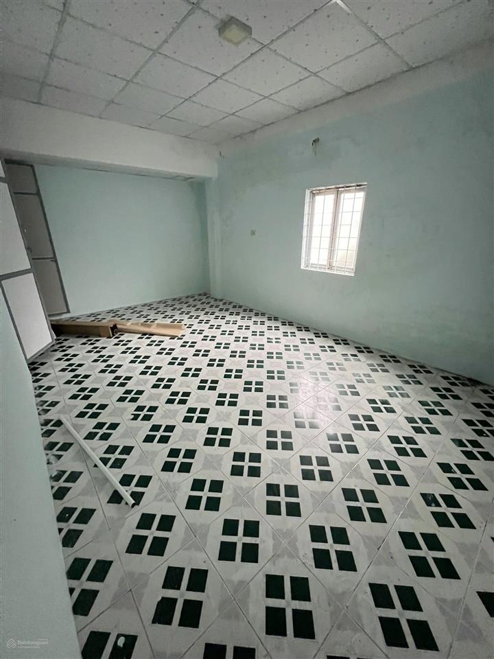 Cho thuê nhà mặt tiền dũng sĩ điện ngọc điện bàn vị trí đẹp, linh hoạt khai thác, gần biển chỉ 8tr