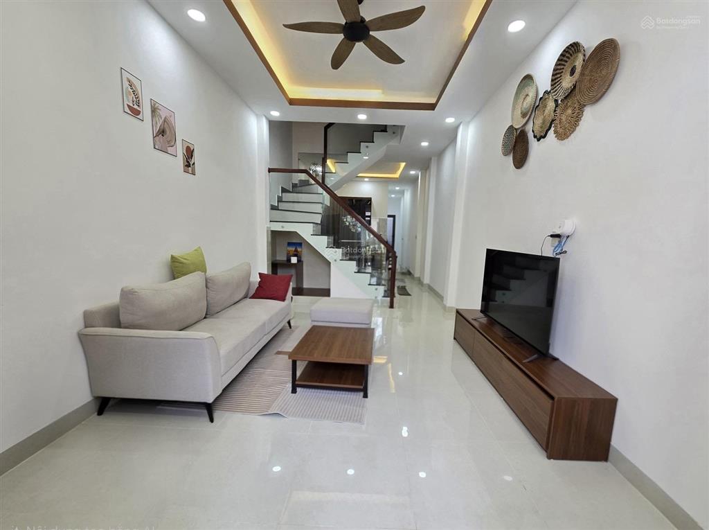 Bán nhanh giá chốt bất ngờ nhà trung tâm hòa cường bắc hải châu đà nẵng.