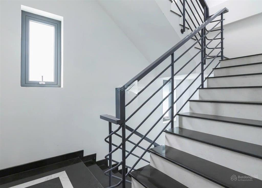 Cho thuê nhà mặt phố đường cộng hòa, phường 1, tân bình, hồ chí minh, 220 triệu, 2200 m2
