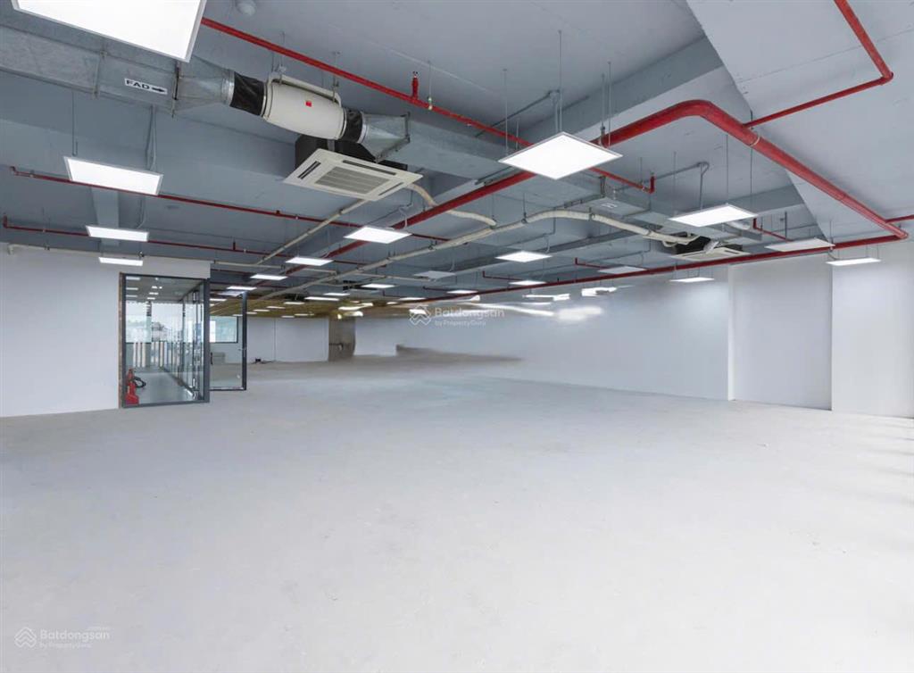 Cho thuê nhà mặt phố đường cộng hòa, phường 1, tân bình, hồ chí minh, 220 triệu, 2200 m2
