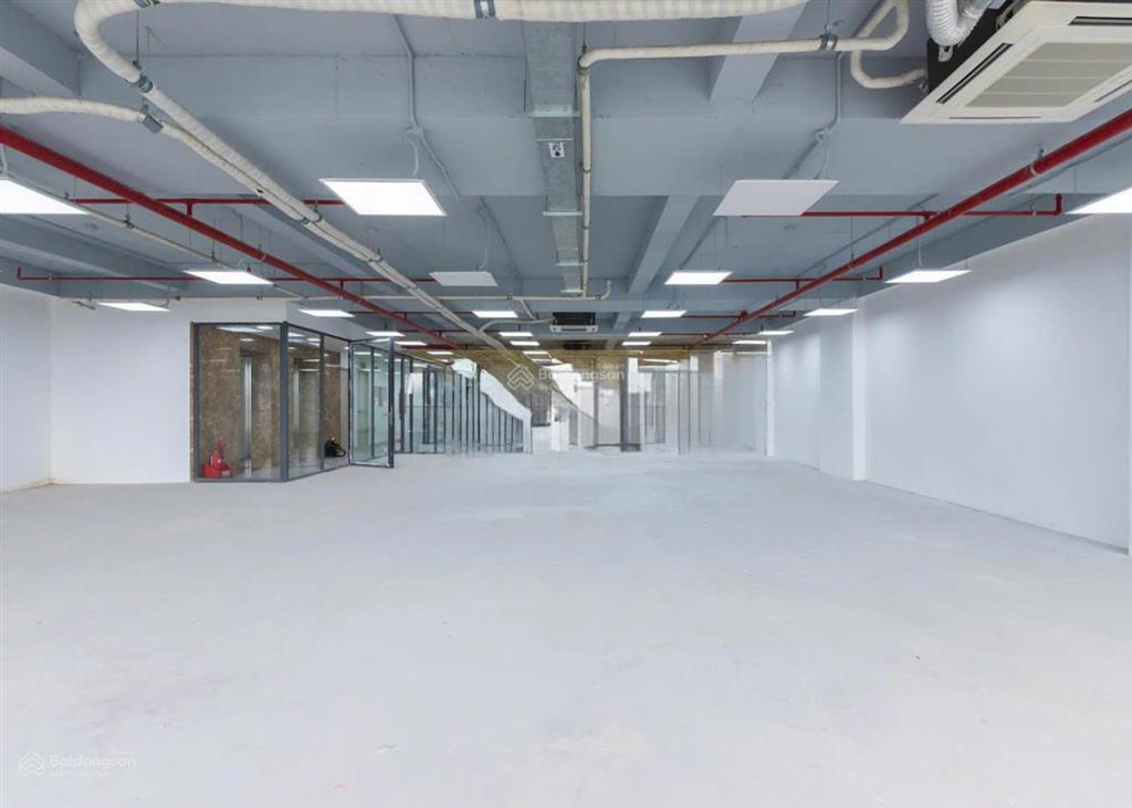 Cho thuê nhà mặt phố đường cộng hòa, phường 1, tân bình, hồ chí minh, 220 triệu, 2200 m2