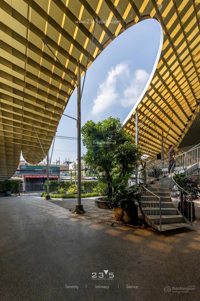 Cho thuê biệt thự 8pn, 6wc, 1300m2, 223 triệu ở nguyễn văn hưởng, thảo điền, thủ đức, hcm