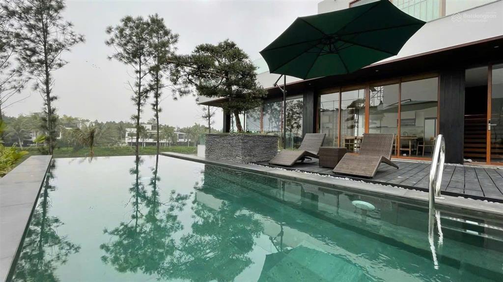 Cho thuê villa cao cấp full nội thất phường thảo điền ( cũ )  tp. hồ chí minh