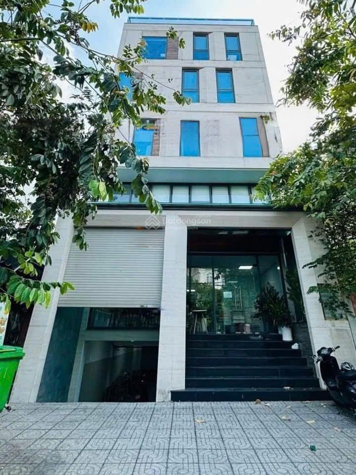 Cho thuê tòa nhà đường phạm thận duật quận 2