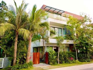 Cho thuê biệt thự sân vườn đẳng cấp hồ bơi riêng tại quận 2 diện tích 1000m2