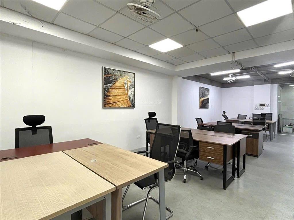 Cho thuê building  dtsd 1.500 m² mặt tiền trương văn bang phường cát lái