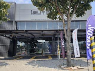 Siêu phẩm showroom  mặt bằng kinh doanh đẳng cấp trương văn bang, quận 2