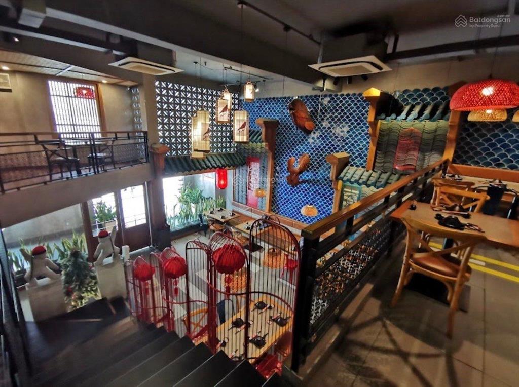 Cho nhà mặt tiền lớn đường ngô thời nhiệm, phường võ thị sáu, quận 3, 14x20m, t 1l, 91 tr/th