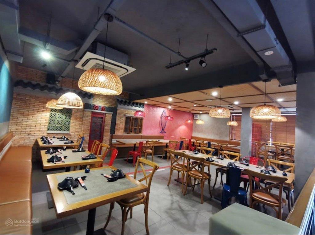 Cho nhà mặt tiền lớn đường ngô thời nhiệm, phường võ thị sáu, quận 3, 14x20m, t 1l, 91 tr/th