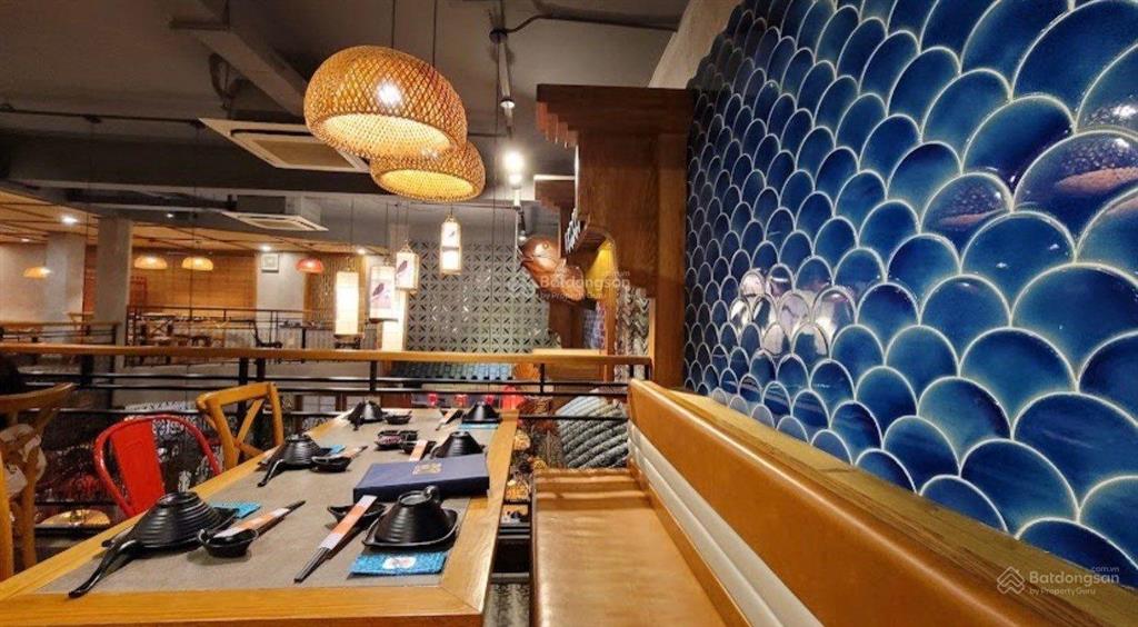 Cho nhà mặt tiền lớn đường ngô thời nhiệm, phường võ thị sáu, quận 3, 14x20m, t 1l, 91 tr/th