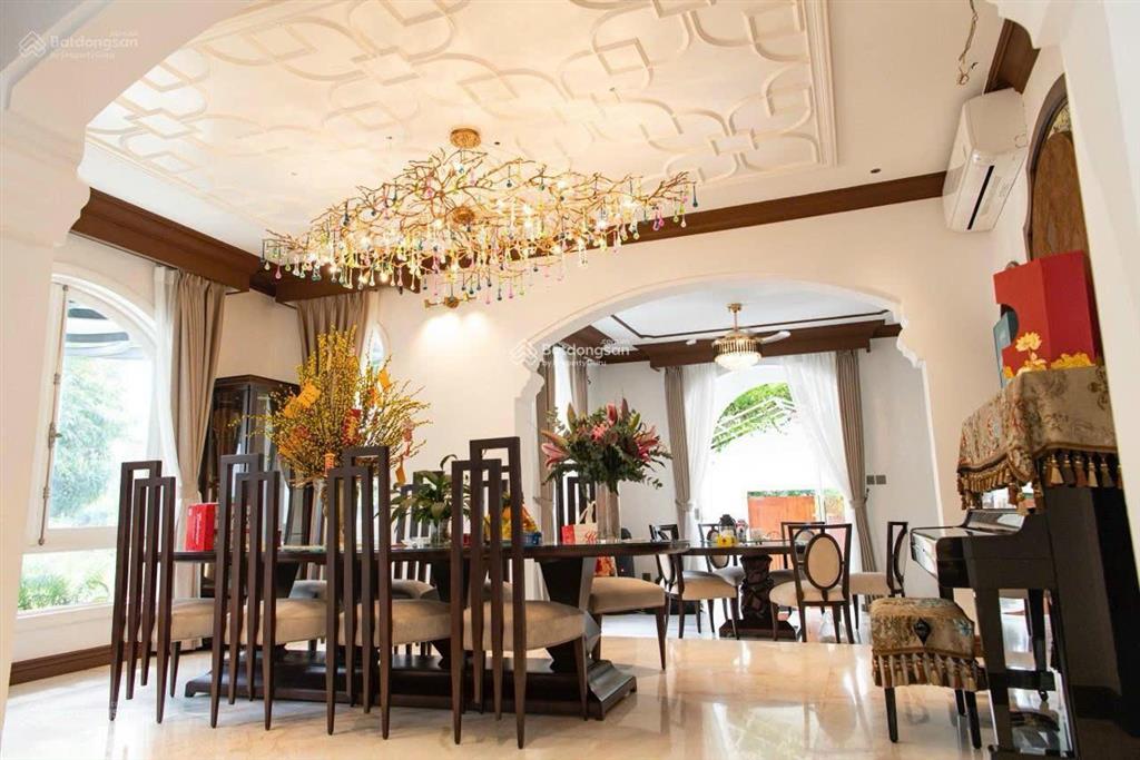 Cho thuê biệt thự góc 2 mặt tiền 96 triệu, 800m2 tại nguyễn văn hưởng, thảo điền, thủ đức, hcm