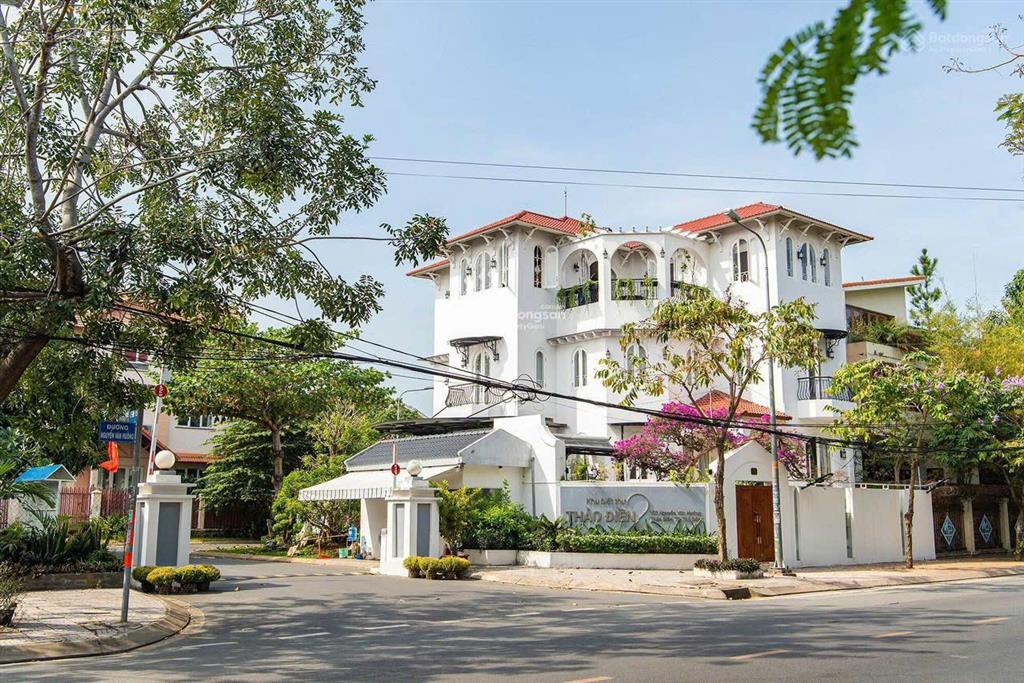 Cho thuê biệt thự góc 2 mặt tiền 96 triệu, 800m2 tại nguyễn văn hưởng, thảo điền, thủ đức, hcm